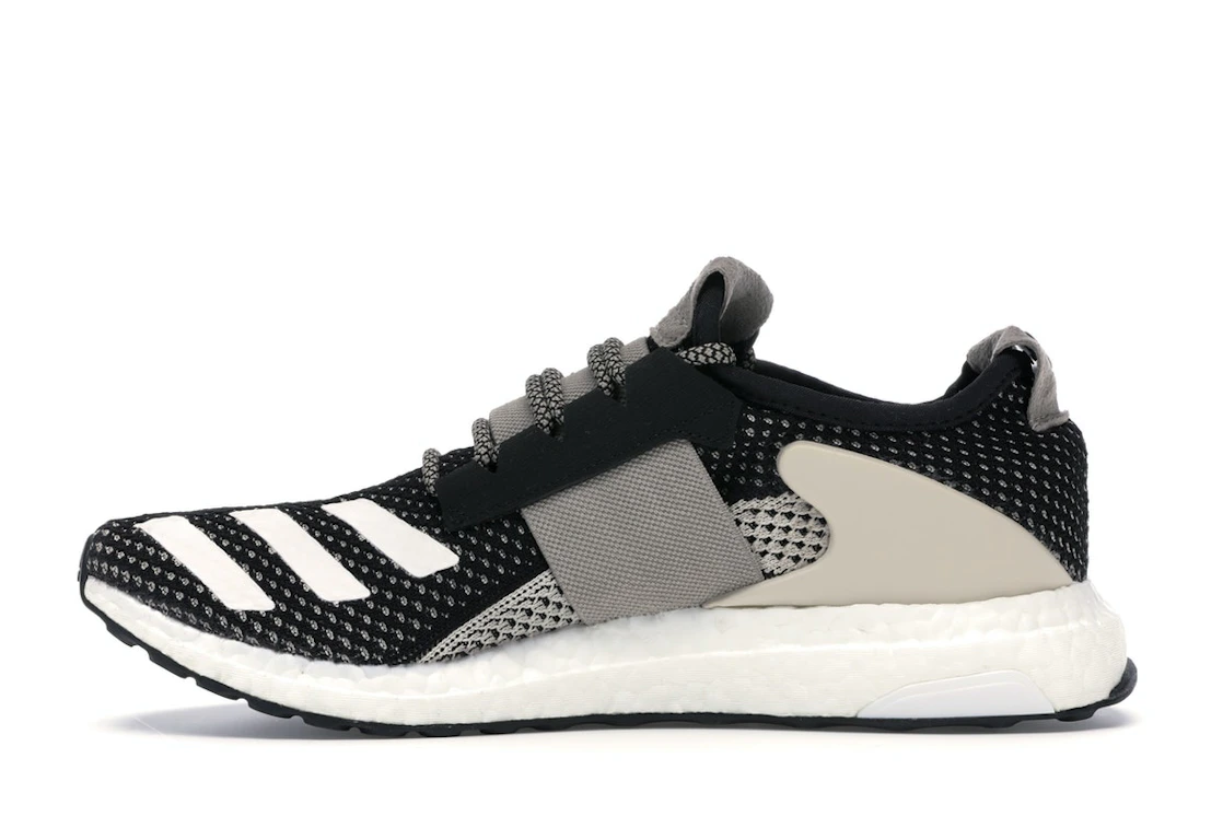 Vue 19 de adidas ADO Ultra Boost Day One Clear Brown