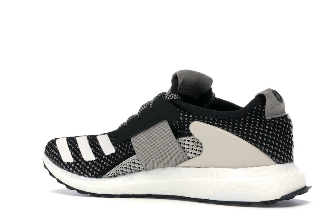 Vue 22 de adidas ADO Ultra Boost Day One Clear Brown