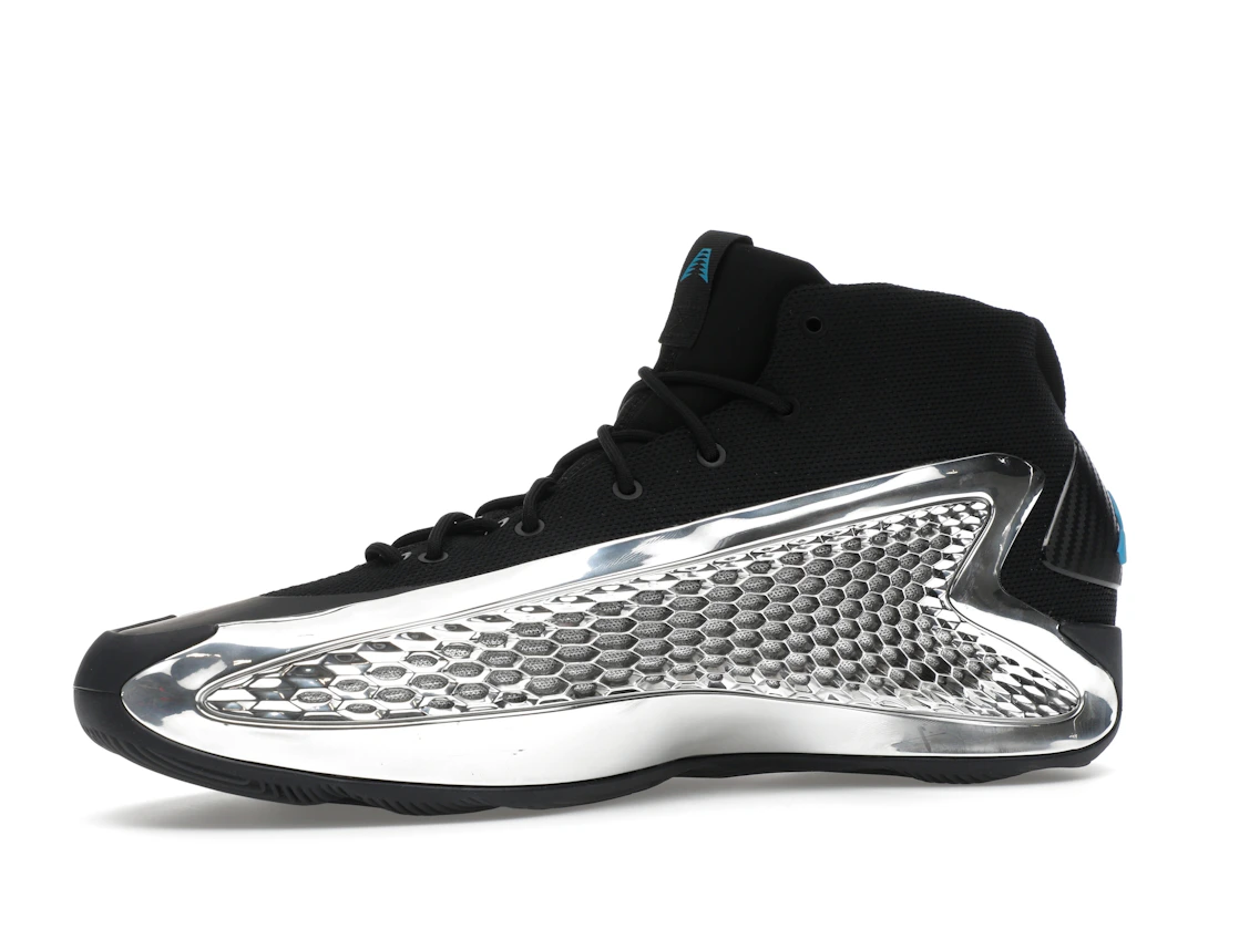 Vue 17 de adidas AE 1 Silver Metallic