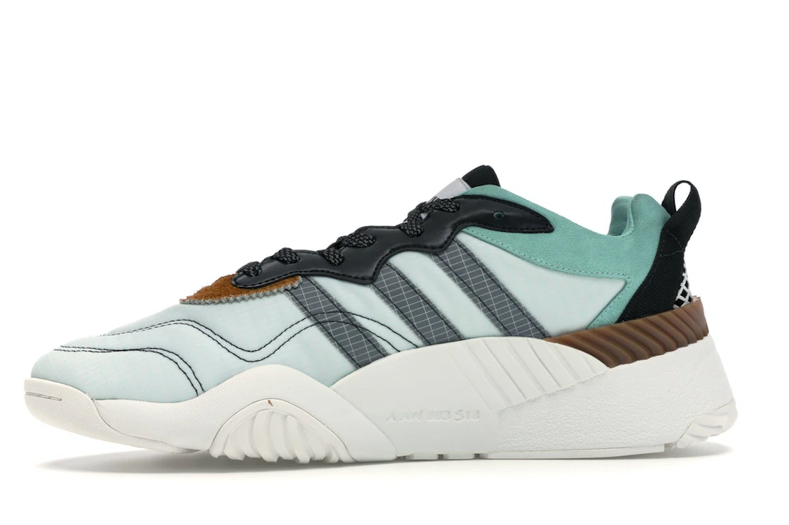Vue 18 de adidas AW Turnout Trainer Alexander Wang Clear Mint Core Black
