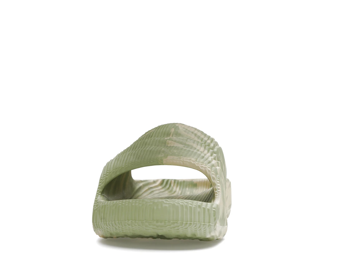 Vue 11 de adidas Adilette 22 Slides Magic Lime St Desert Sand