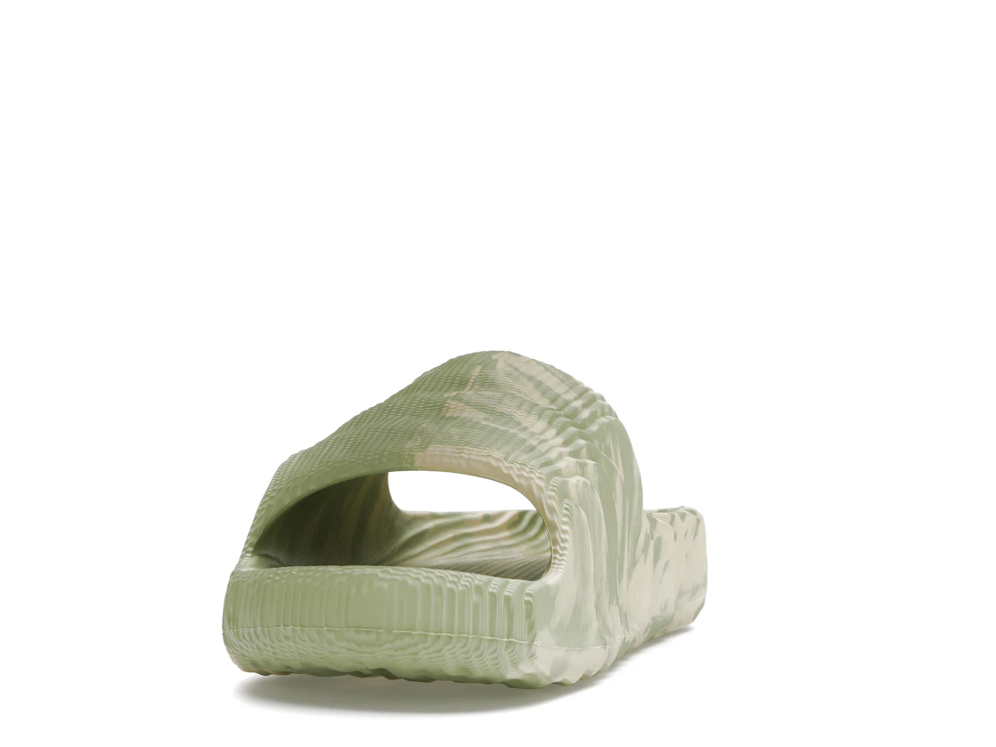 Vue 12 de adidas Adilette 22 Slides Magic Lime St Desert Sand