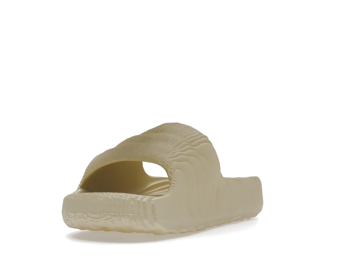 Vue 13 de adidas Adilette 22 Slides St Desert Sand