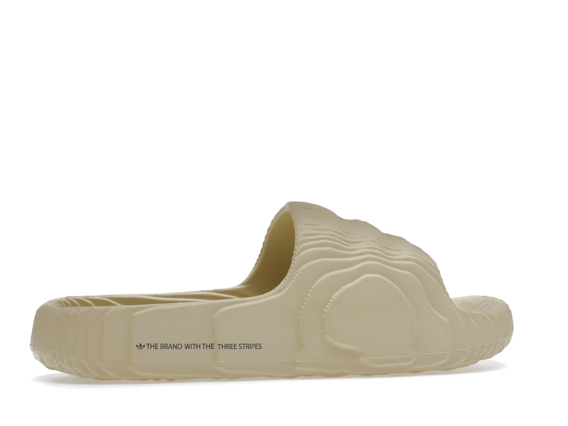 Vue 35 de adidas Adilette 22 Slides St Desert Sand