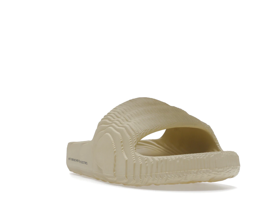 Vue 7 de adidas Adilette 22 Slides St Desert Sand