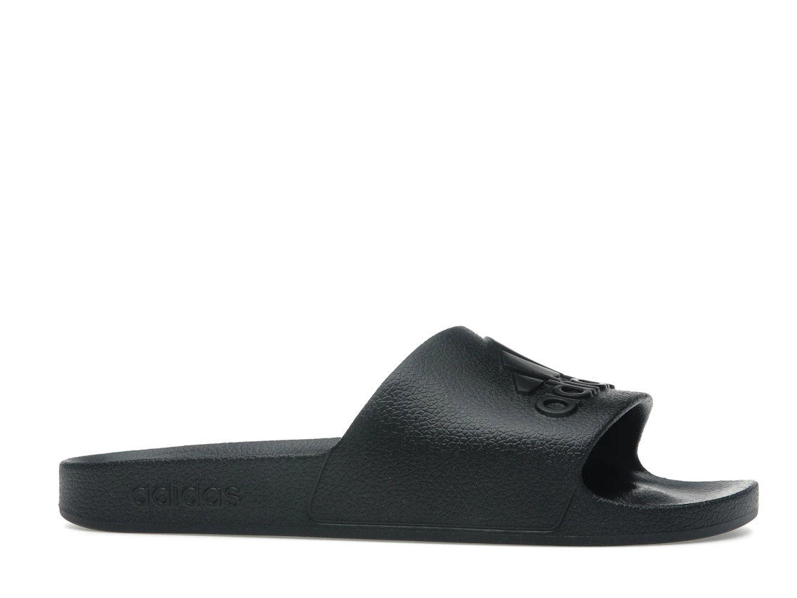 Vue 2 de adidas Adilette Aqua Slides Core Black Logo