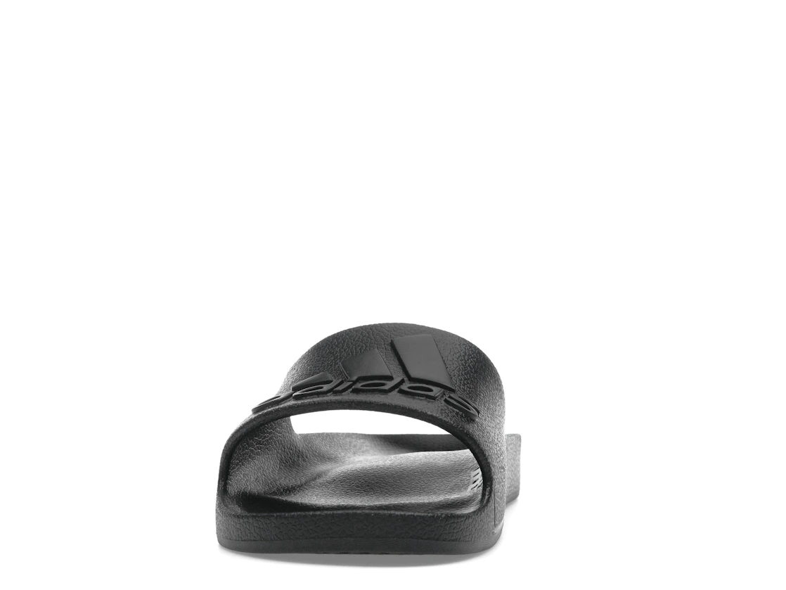 Vue 11 de adidas Adilette Aqua Slides Core Black Logo