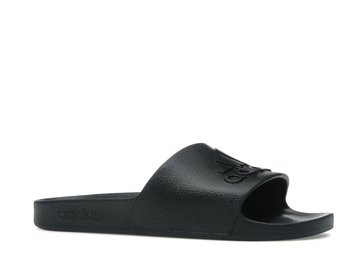 Vue 3 de adidas Adilette Aqua Slides Core Black Logo
