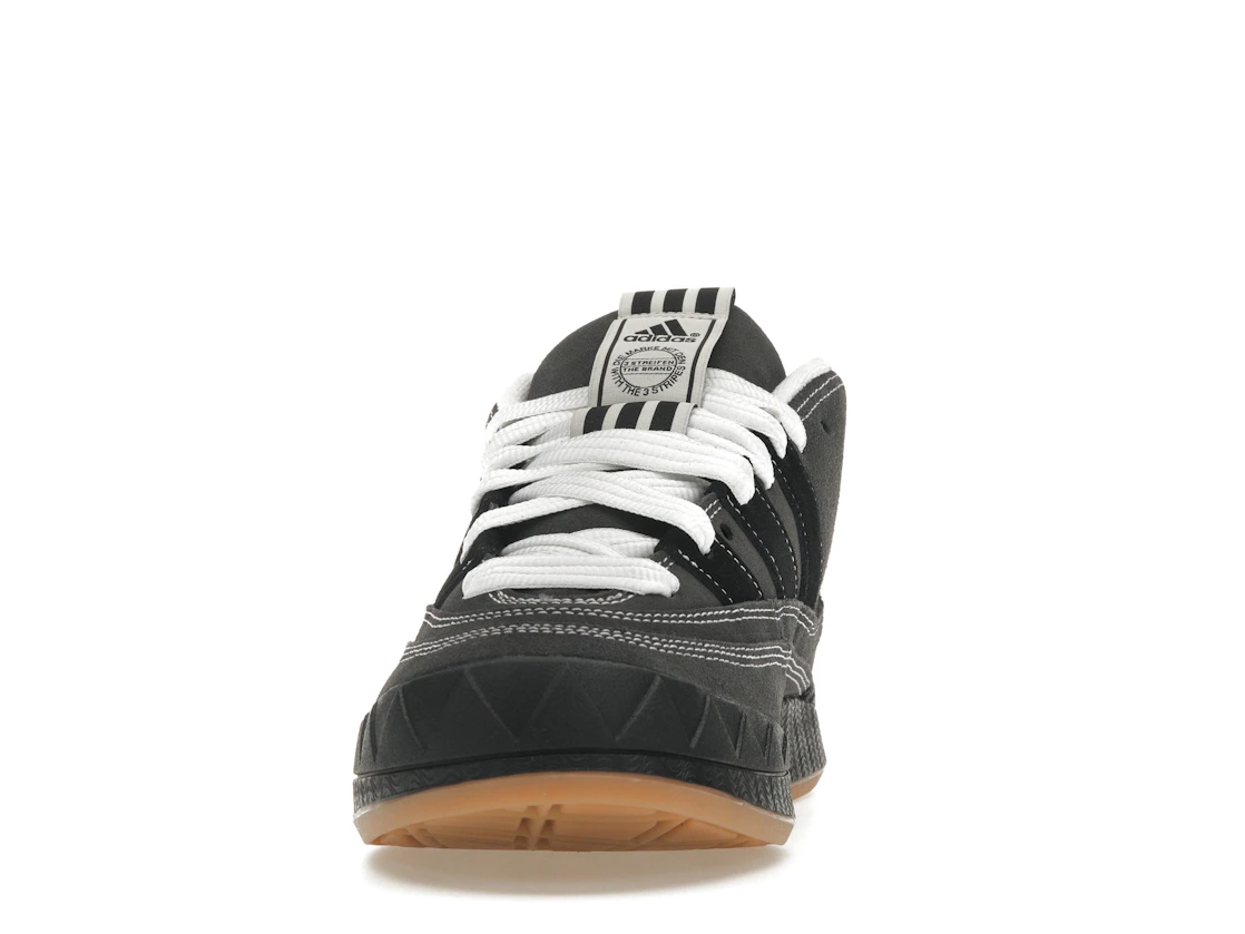 Vue 11 de adidas Adimatic Mid YNuK Grey