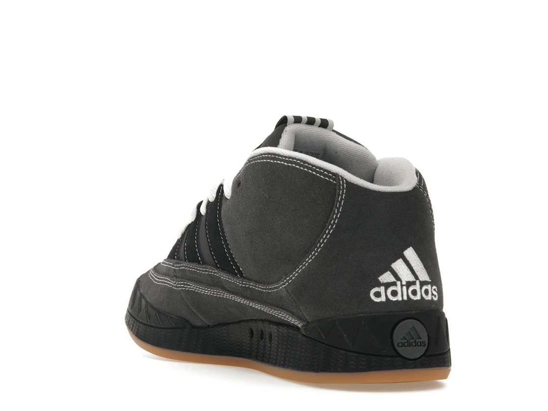 Vue 25 de adidas Adimatic Mid YNuK Grey