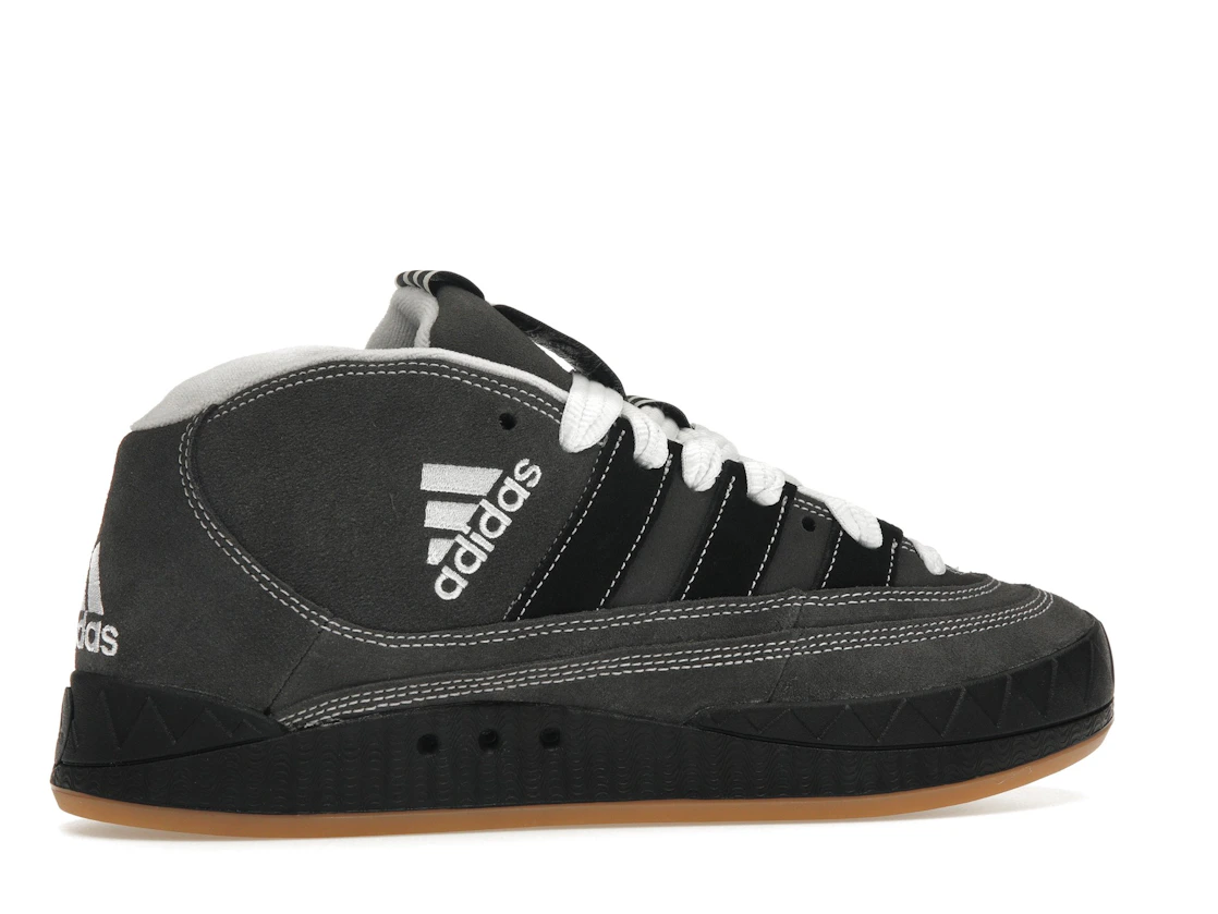 Vue 35 de adidas Adimatic Mid YNuK Grey