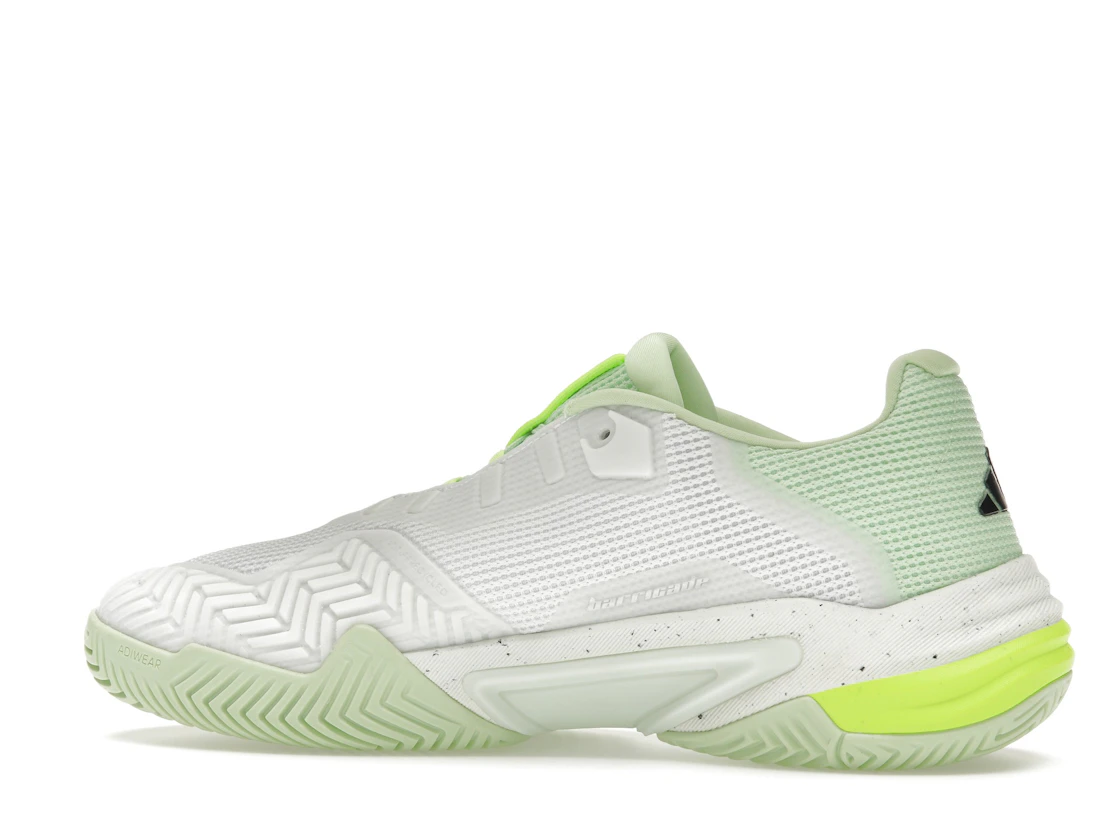 Vue 21 de adidas Barricade 13 Cloud White Core Black Semi Green Spark