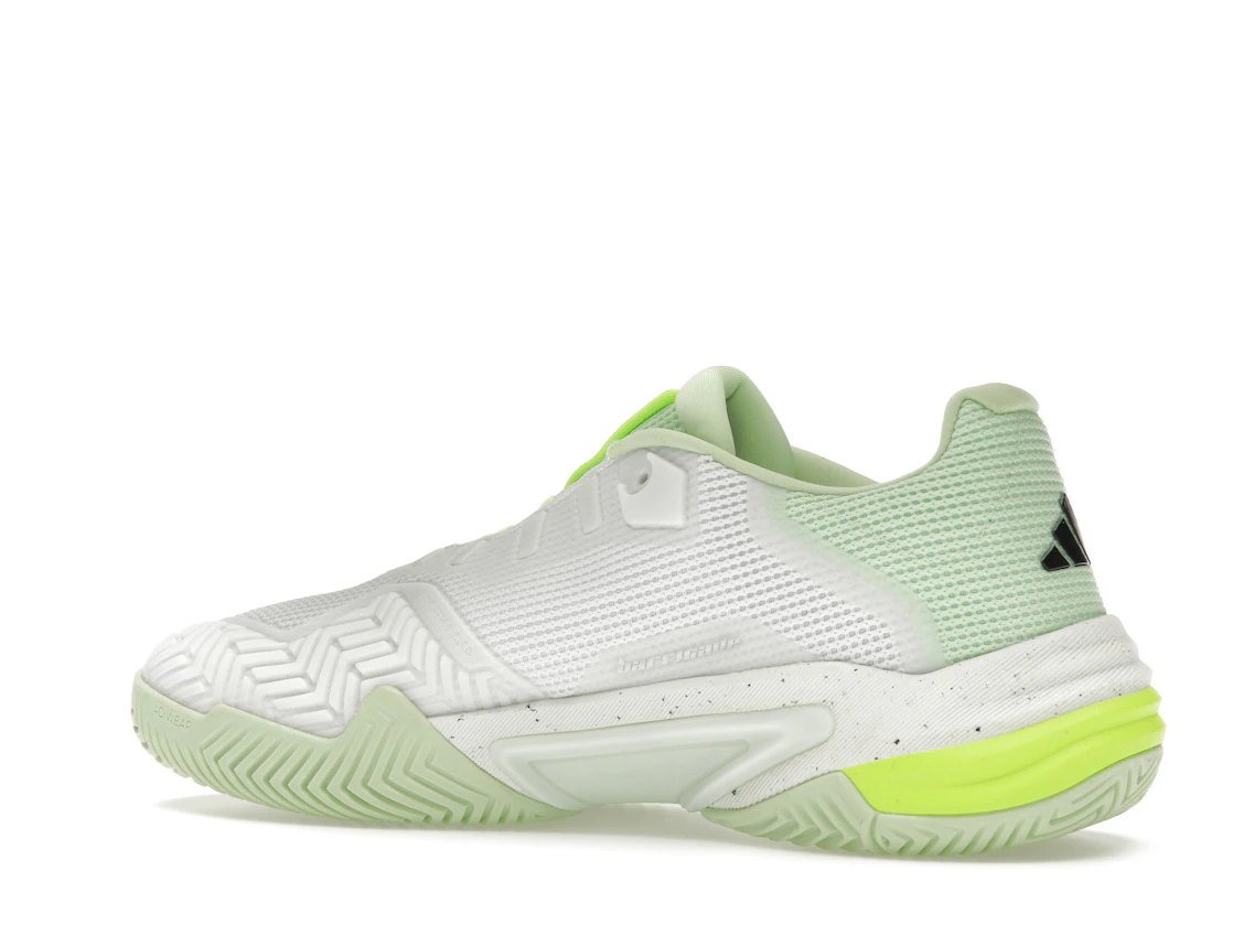Vue 22 de adidas Barricade 13 Cloud White Core Black Semi Green Spark