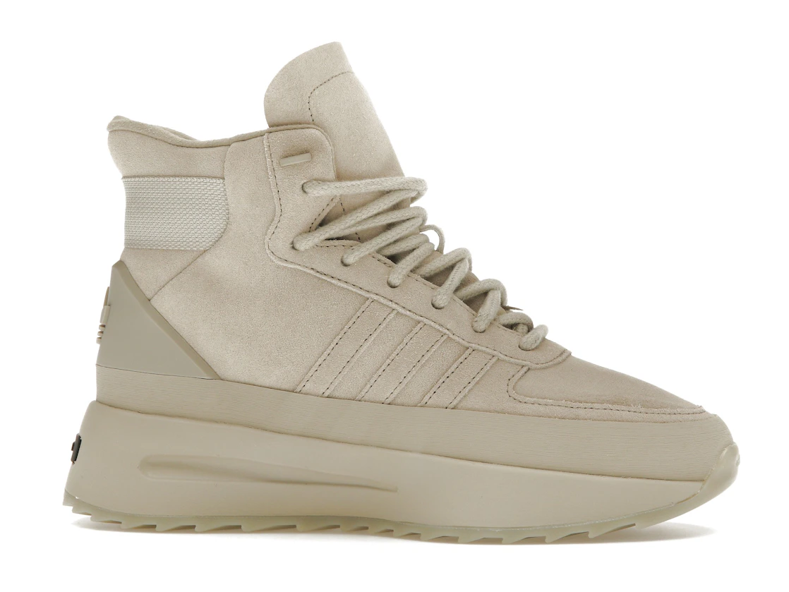 Vue 2 de adidas Fear of God Athletics Los Angeles Hikers Sesame