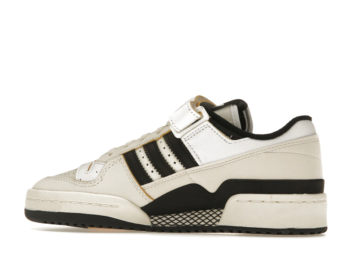 Vue 21 de adidas Forum 84 Low Off White Core Black Footwear White 