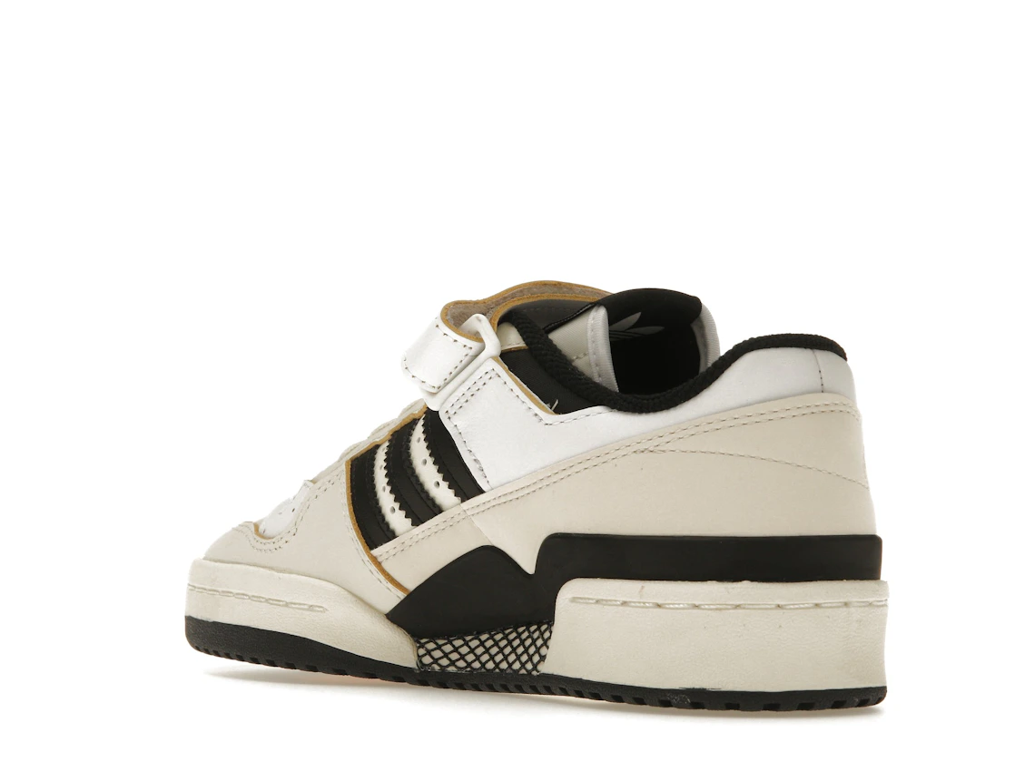 Vue 24 de adidas Forum 84 Low Off White Core Black Footwear White 