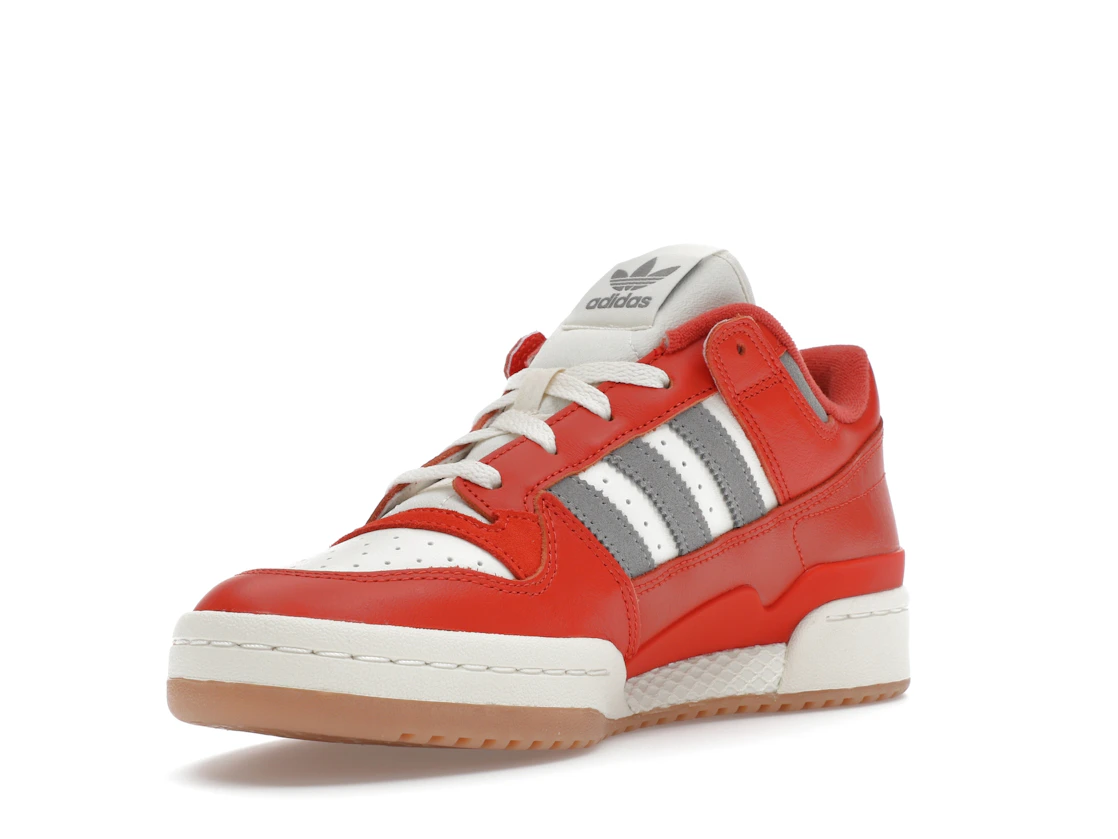 Vue 14 de adidas Forum Low Classic Preloved Red Gum