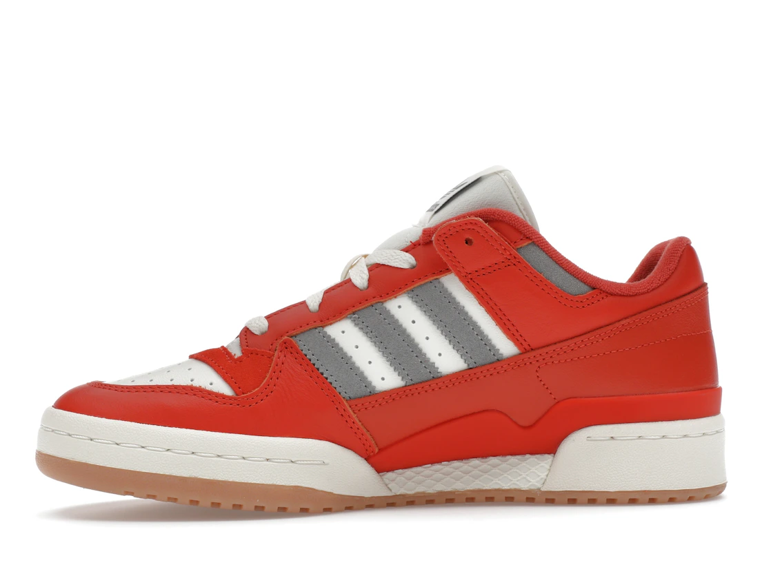Vue 18 de adidas Forum Low Classic Preloved Red Gum