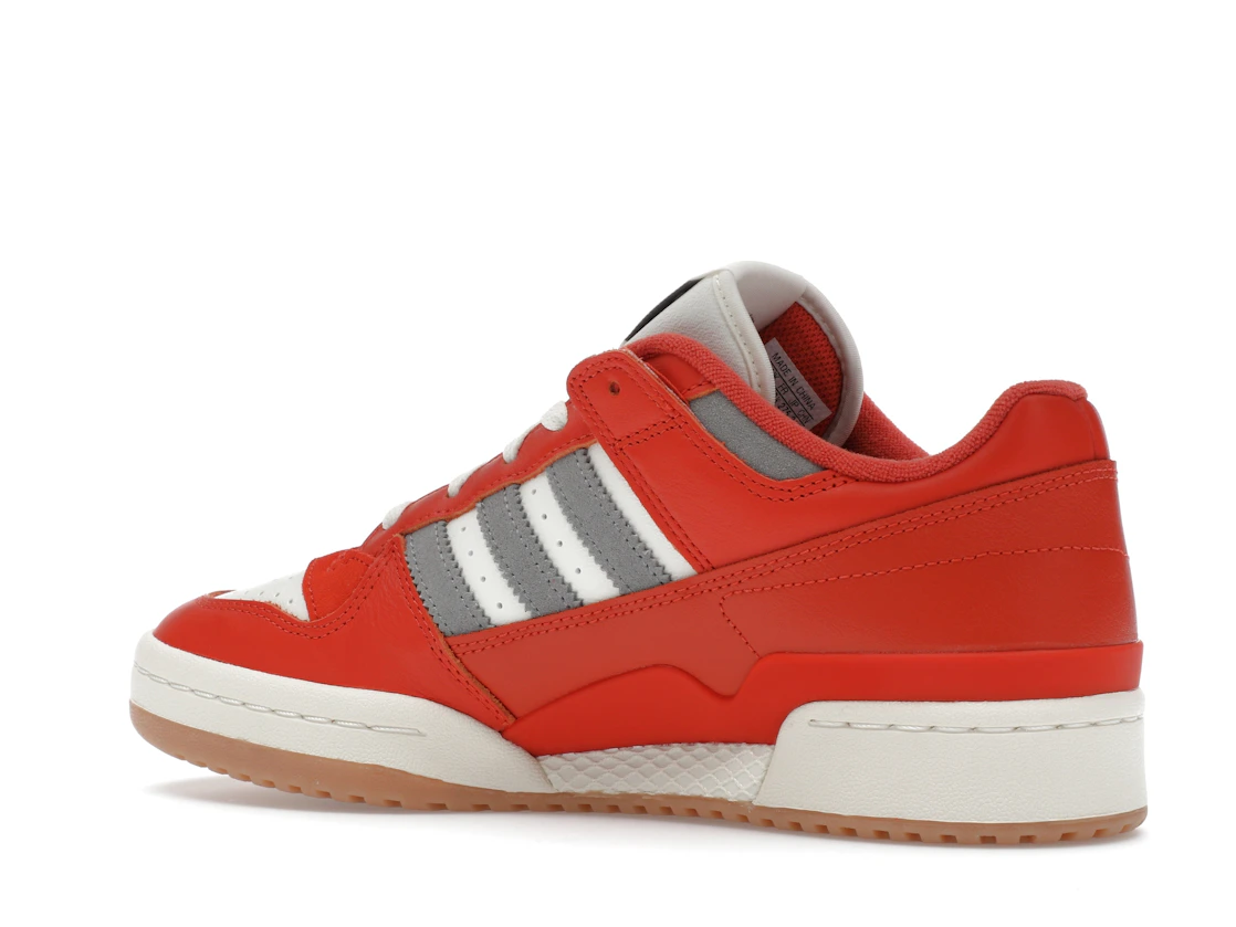 Vue 22 de adidas Forum Low Classic Preloved Red Gum