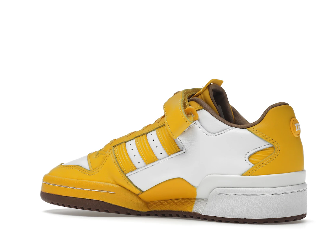 Vue 22 de adidas Forum Low M&M's Yellow White