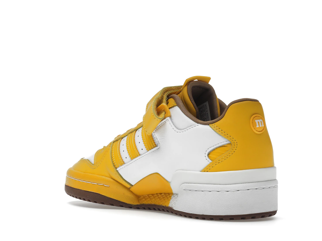 Vue 24 de adidas Forum Low M&M's Yellow White