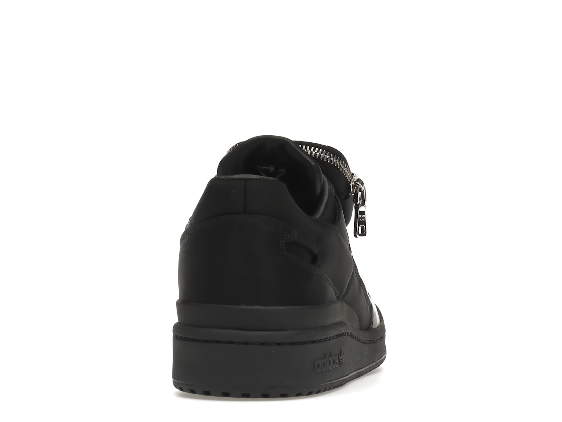 Vue 29 de adidas Forum Low Prada Black
