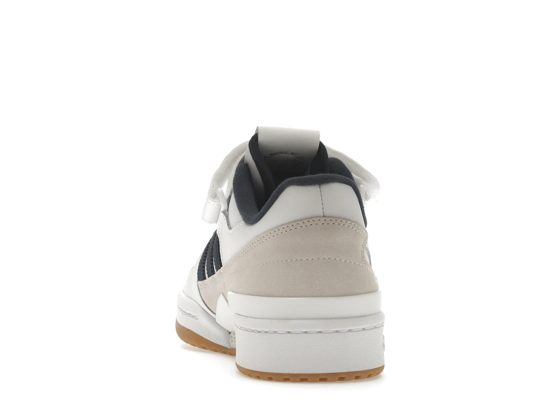Vue 27 de adidas Forum Low White Navy Gum