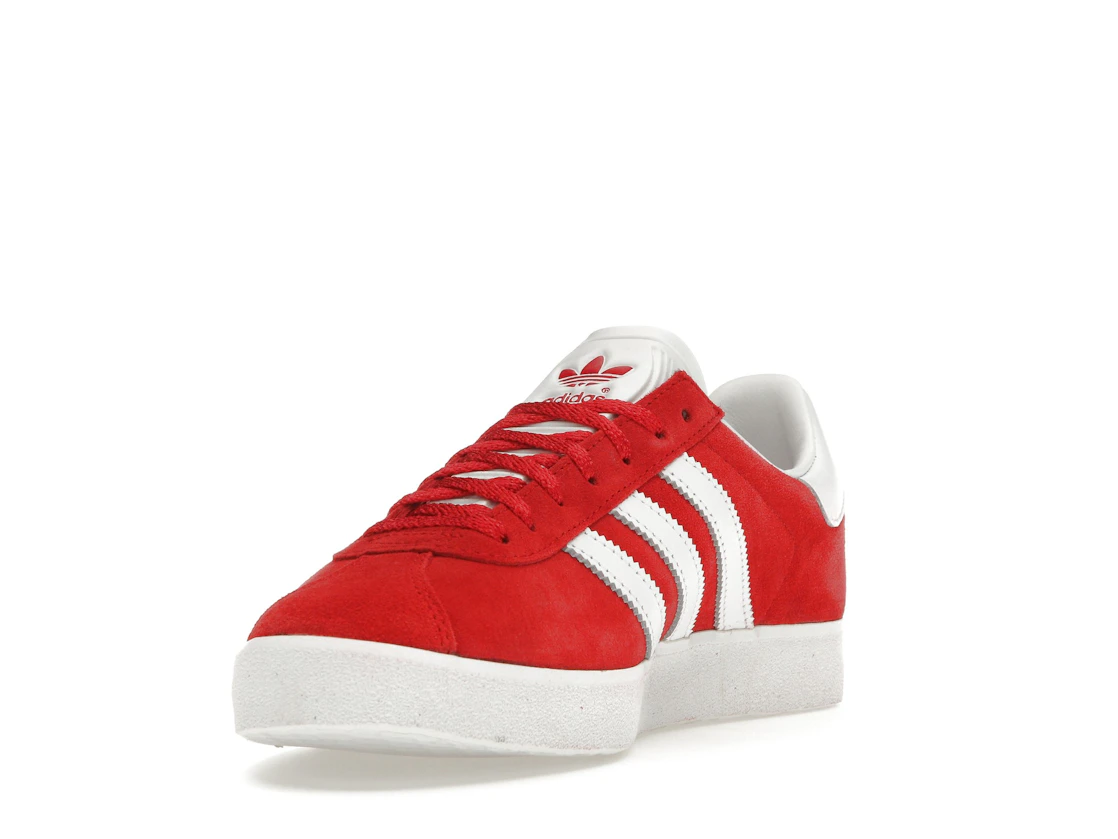 Vue 13 de adidas Gazelle 85 Better Scarlet