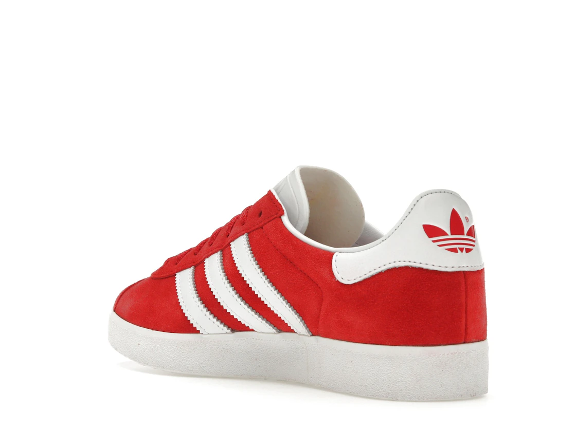 Vue 24 de adidas Gazelle 85 Better Scarlet