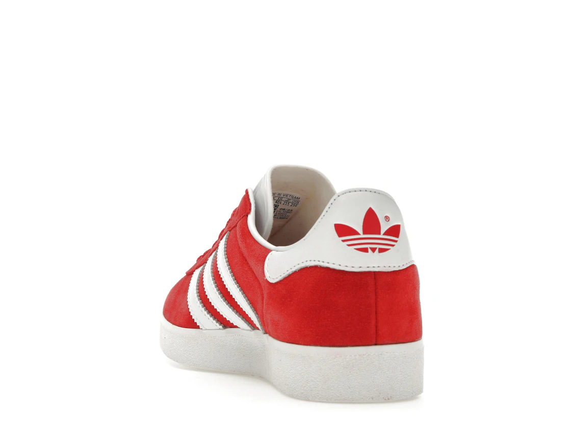 Vue 26 de adidas Gazelle 85 Better Scarlet