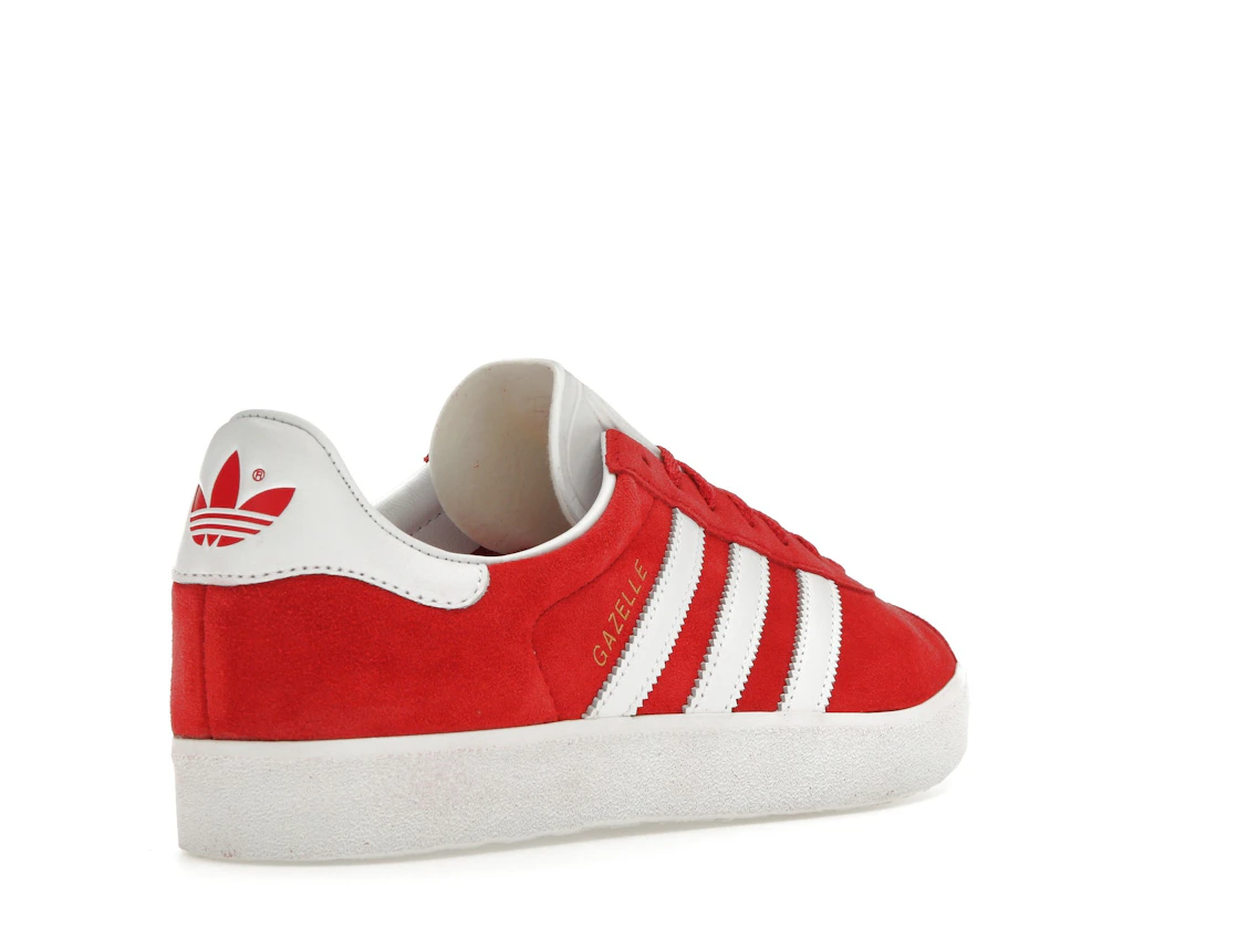 Vue 32 de adidas Gazelle 85 Better Scarlet