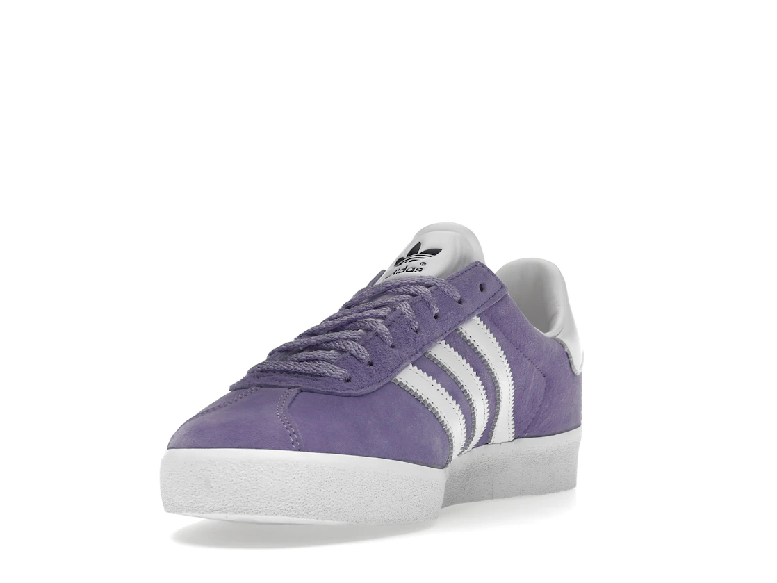 Vue 13 de adidas Gazelle 85 Magic Lilac