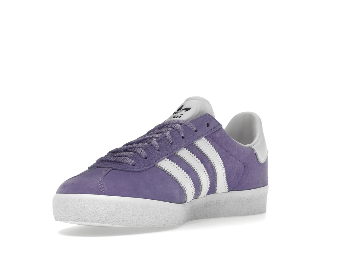Vue 14 de adidas Gazelle 85 Magic Lilac