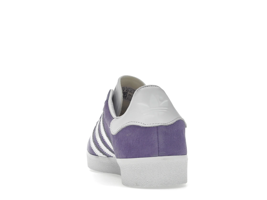 Vue 27 de adidas Gazelle 85 Magic Lilac