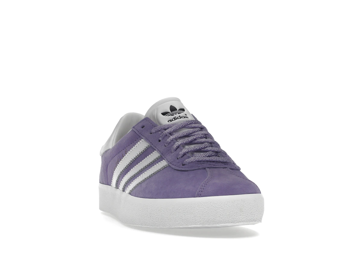 Vue 8 de adidas Gazelle 85 Magic Lilac