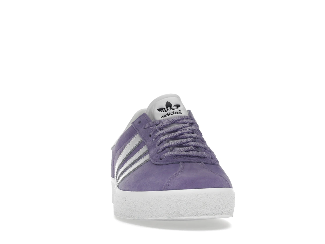 Vue 9 de adidas Gazelle 85 Magic Lilac