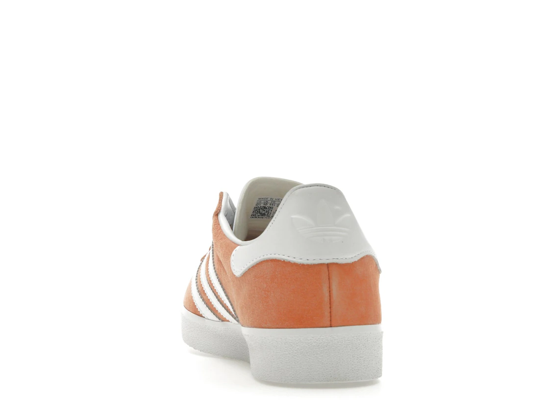 Vue 27 de adidas Gazelle 85 Orange Cloud White