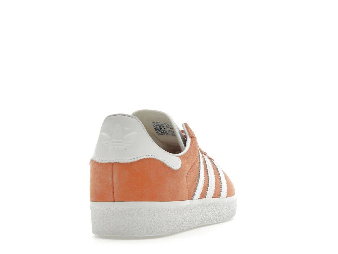 Vue 30 de adidas Gazelle 85 Orange Cloud White
