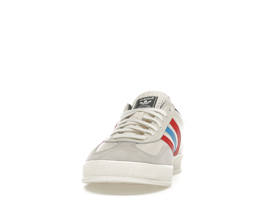 Vue 11 de adidas Gazelle Indoor Blue Bird Better Scarlet