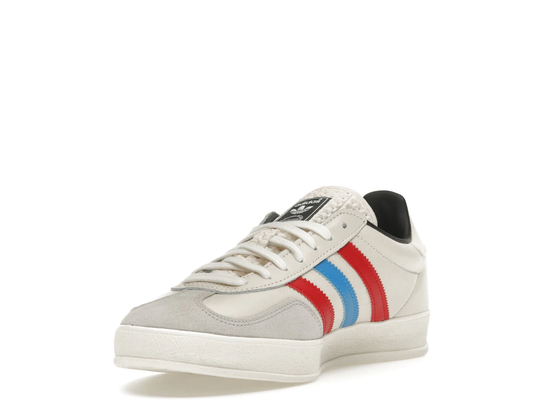 Vue 13 de adidas Gazelle Indoor Blue Bird Better Scarlet