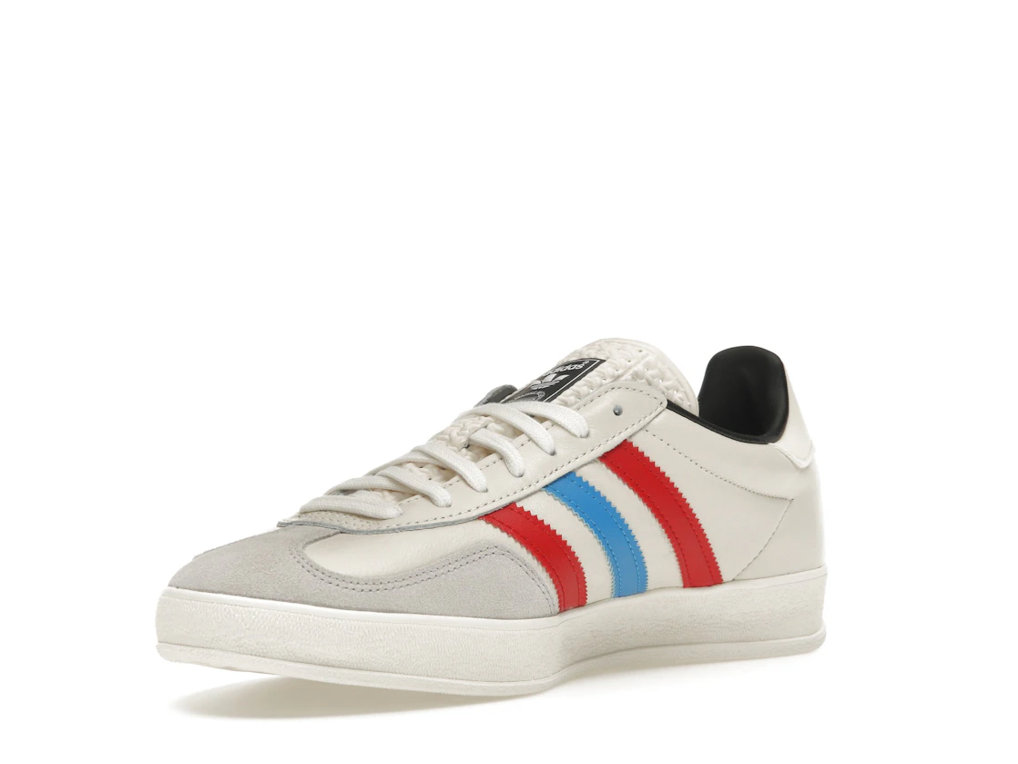 Vue 14 de adidas Gazelle Indoor Blue Bird Better Scarlet