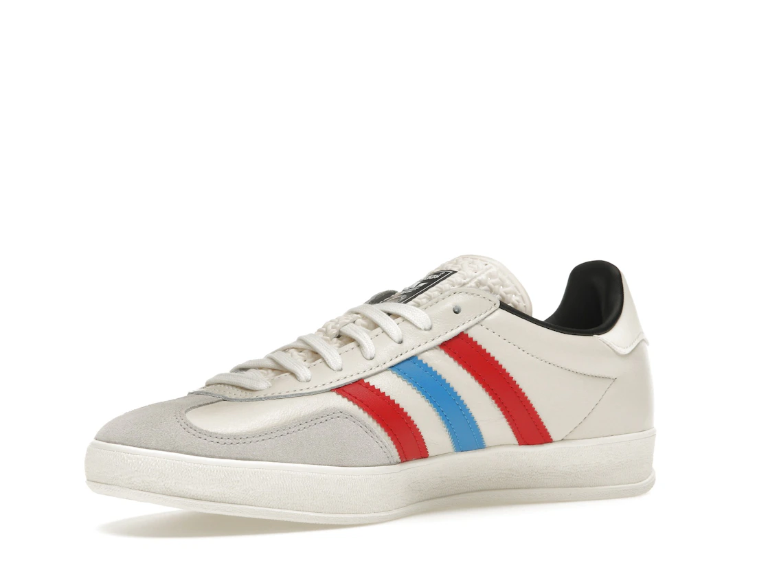 Vue 15 de adidas Gazelle Indoor Blue Bird Better Scarlet