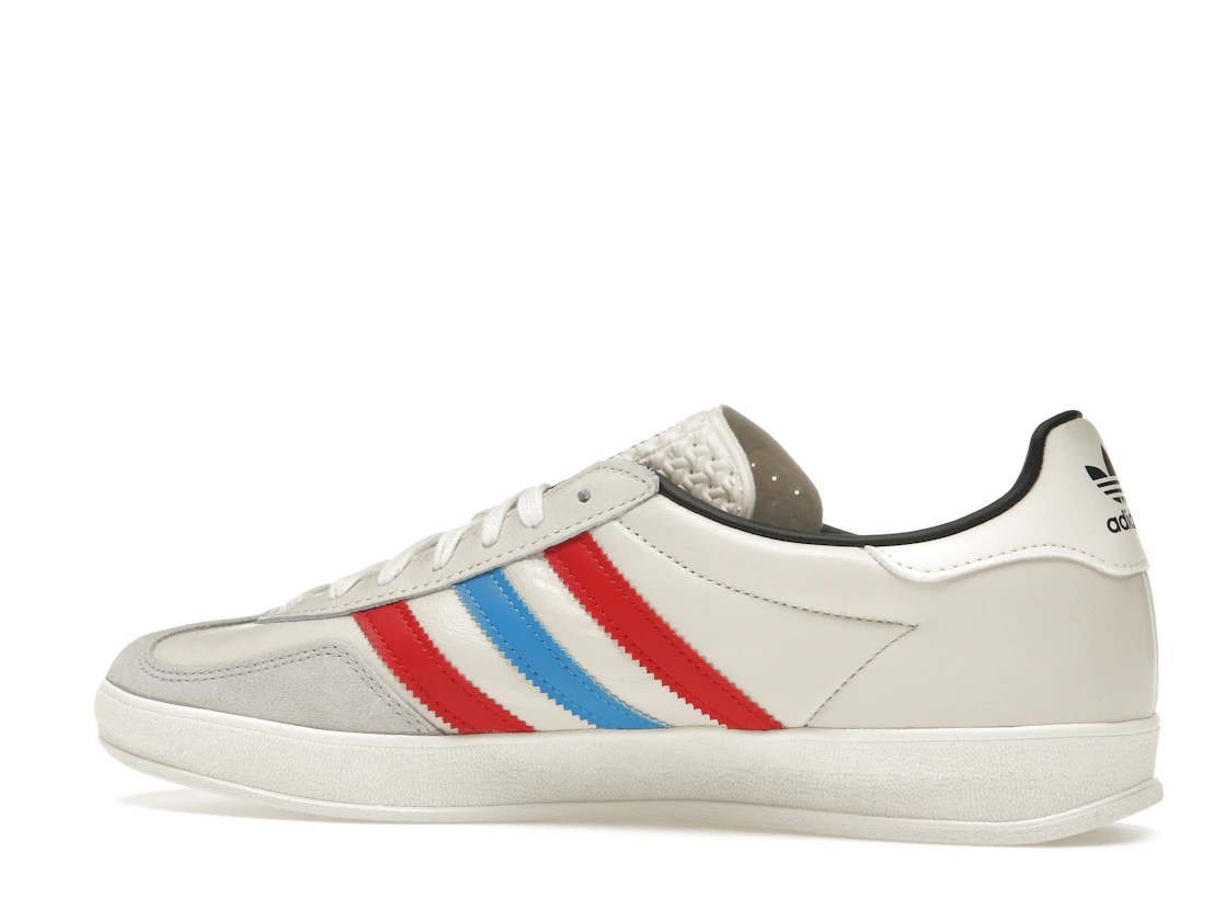 Vue 21 de adidas Gazelle Indoor Blue Bird Better Scarlet