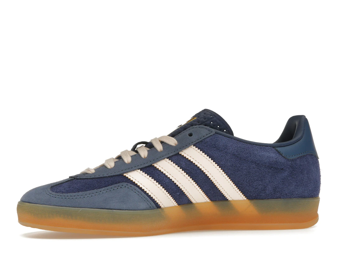 Vue 17 de adidas Gazelle Indoor Dark Blue Bliss Orange