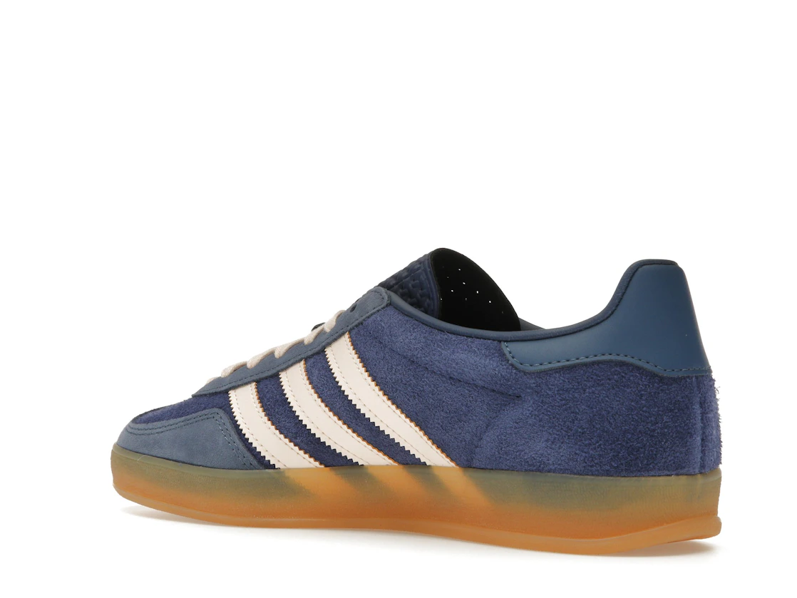 Vue 23 de adidas Gazelle Indoor Dark Blue Bliss Orange
