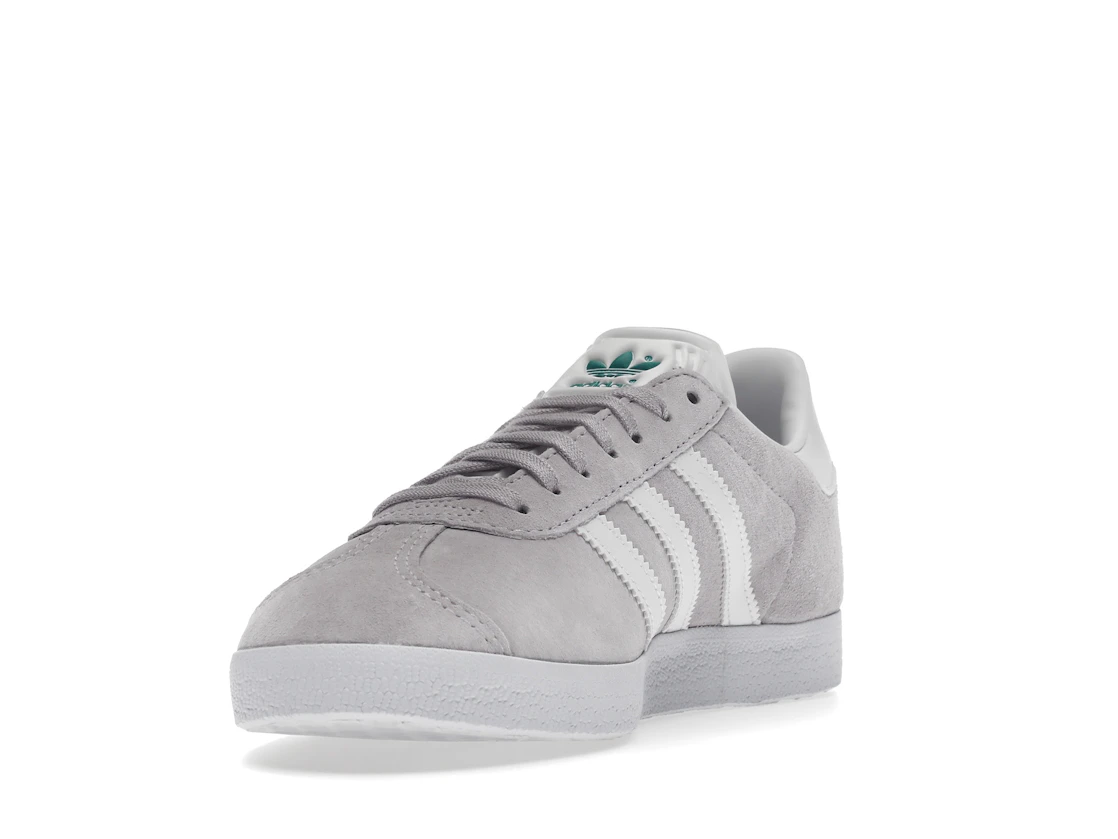 Vue 13 de adidas Gazelle Purple Tint 