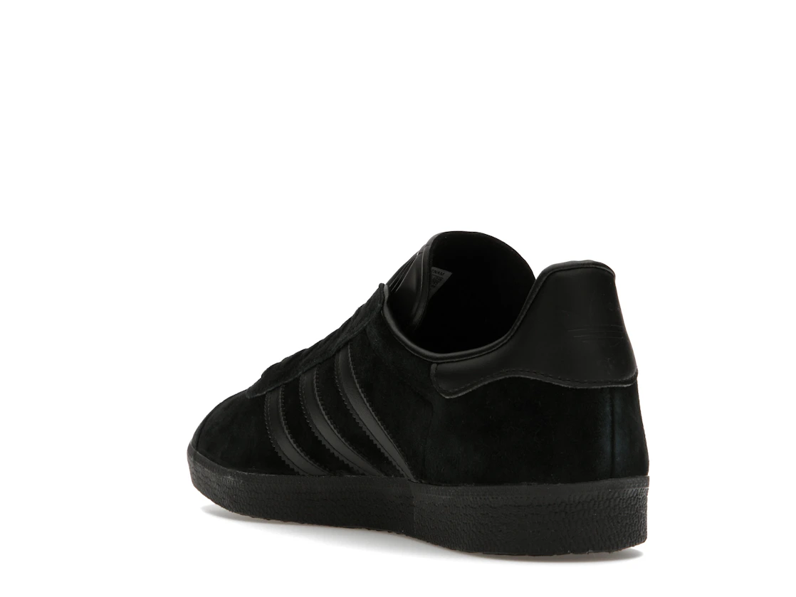 Vue 25 de adidas Gazelle Triple Black