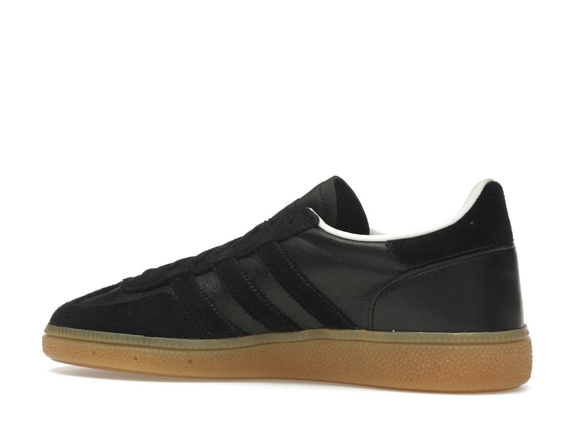 Vue 21 de adidas Handball Spezial Core Black Leather