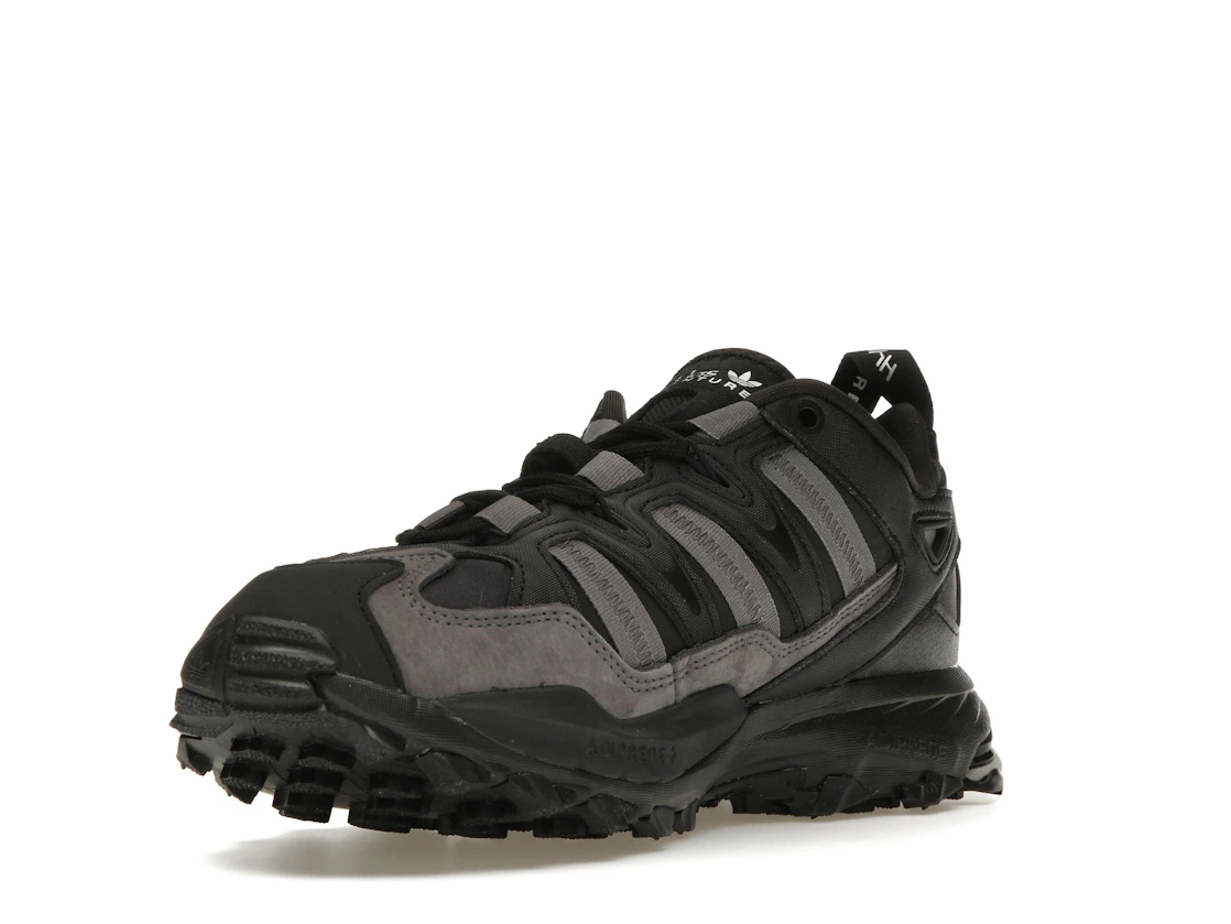 Vue 14 de adidas Hyperturf Core Black Silver Metallic Trace Grey