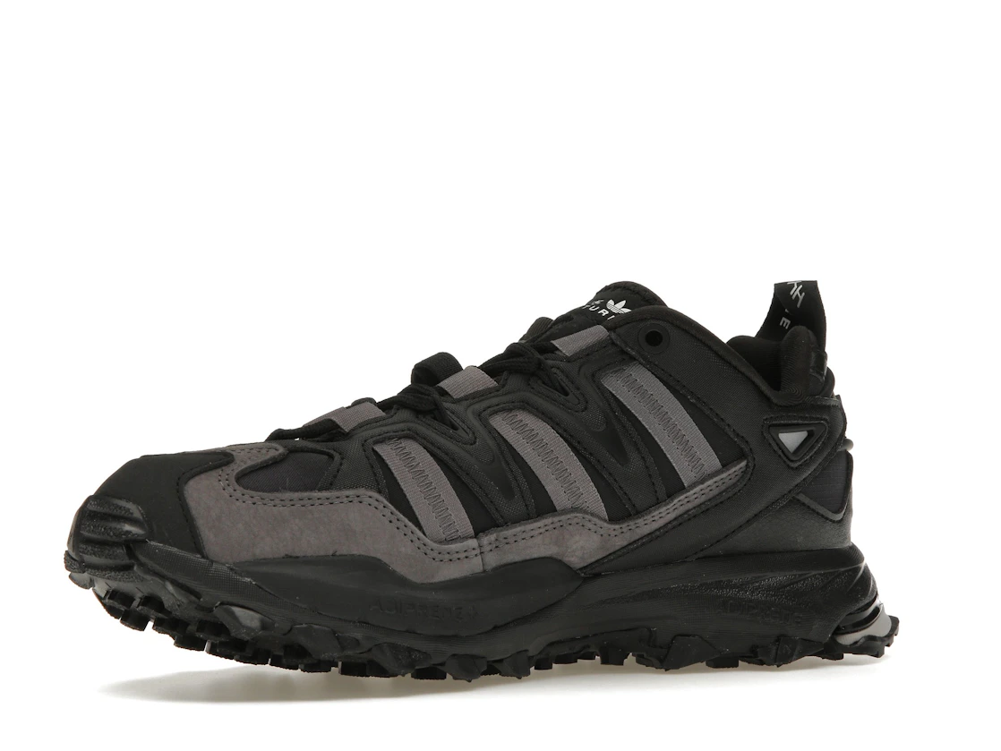 Vue 16 de adidas Hyperturf Core Black Silver Metallic Trace Grey